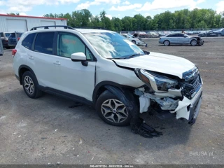 SUBARU SUBARU FORESTER PREMIUM