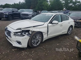 INFINITI Q50 LUXE