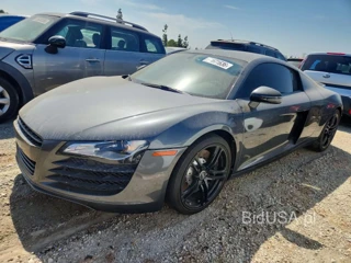 AUDI R8 4.2 QUATTRO