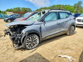 NISSAN KICKS SR