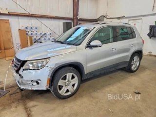 VOLKSWAGEN TIGUAN S