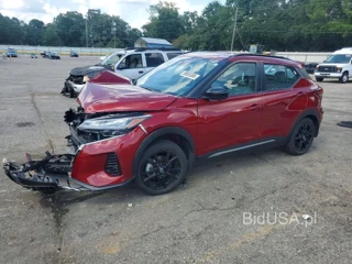 NISSAN KICKS SR