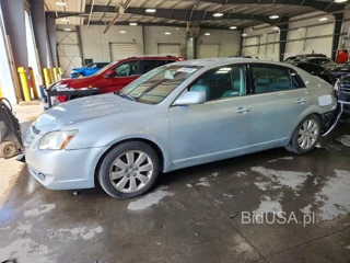 TOYOTA AVALON XLS