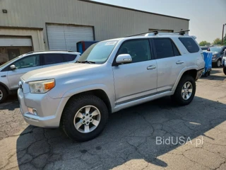 TOYOTA 4RUNNER SR5