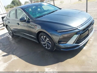 HYUNDAI HYUNDAI SONATA HYBRID BLUE