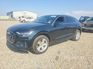 AUDI Q8 PREMIUM