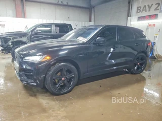 JAGUAR F-PACE R - SPORT