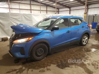 NISSAN KICKS S
