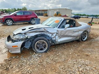 MAZDA MX-5 MIATA BASE