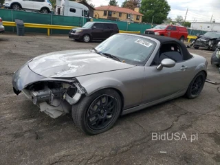 MAZDA MX-5 MIATA SPORT