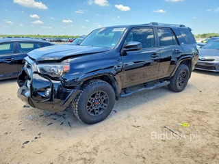 TOYOTA 4RUNNER SR5