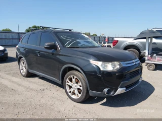 MITSUBISHI MITSUBISHI OUTLANDER SE