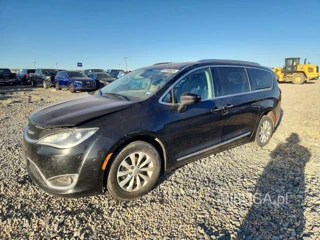 CHRYSLER PACIFICA TOURING L