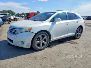 TOYOTA VENZA AWD V6