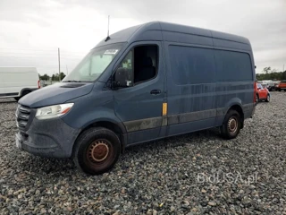 MERCEDES-BENZ SPRINTER 2500/3500