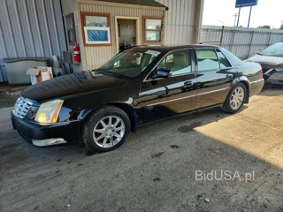CADILLAC DTS LUXURY COLLECTION