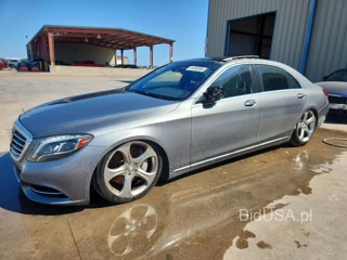 MERCEDES-BENZ S 550