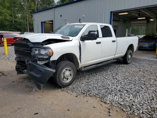 RAM 2500 TRADESMAN