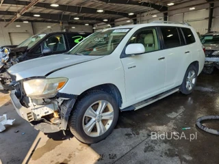 TOYOTA HIGHLANDER LIMITED
