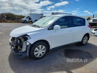 NISSAN VERSA 1.8 S