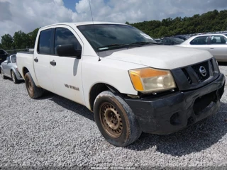 NISSAN NISSAN TITAN XE