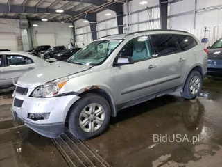 CHEVROLET TRAVERSE LS