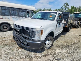 FORD F350 SUPER DUTY