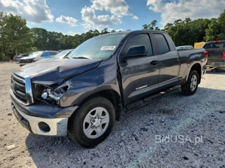 TOYOTA TUNDRA DOUBLE CAB SR5