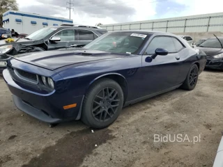DODGE CHALLENGER SXT