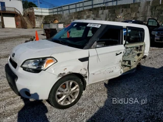 KIA SOUL BASE