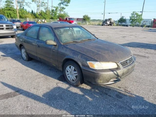 TOYOTA TOYOTA CAMRY LE