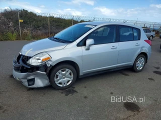 NISSAN VERSA S