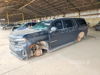 CHEVROLET SUBURBAN K1500 LT