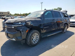 CHEVROLET SUBURBAN C1500 LT