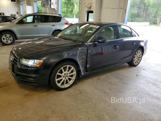AUDI A4 PREMIUM PLUS S-LINE