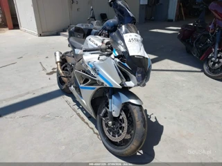 SUZUKI SUZUKI GSX-R1000