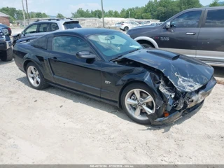 FORD FORD MUSTANG GT DELUXE/GT PREMIUM