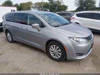 CHRYSLER CHRYSLER PACIFICA TOURING PLUS