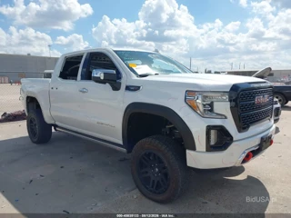 GMC SIERRA 1500 4WD  SHORT BOX DENALI