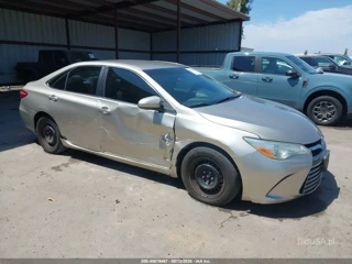 TOYOTA TOYOTA CAMRY HYBRID LE