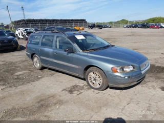 VOLVO VOLVO V70 2.4
