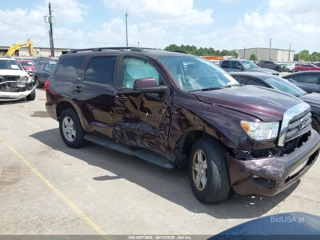 TOYOTA TOYOTA SEQUOIA SR5