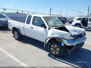 NISSAN NISSAN FRONTIER DESERT RUNNER SE-V6/DESERT RUNNER XE-V6
