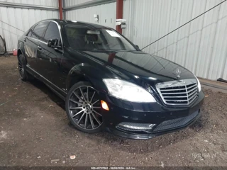 MERCEDES-BENZ MERCEDES-BENZ S 550