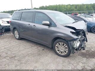 TOYOTA TOYOTA SIENNA XLE 8 PASSENGER