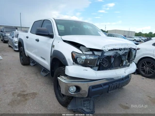 TOYOTA TOYOTA TUNDRA GRADE 5.7L V8