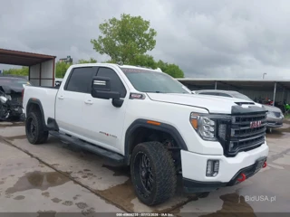GMC SIERRA 2500HD 4WD  STANDARD BED AT4