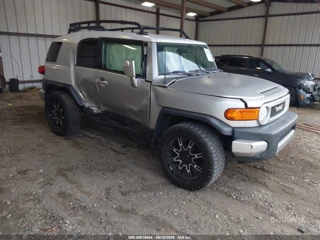TOYOTA TOYOTA FJ CRUISER
