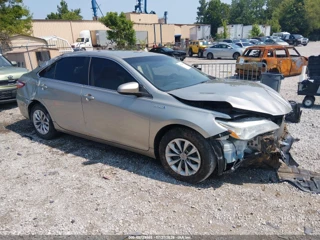TOYOTA TOYOTA CAMRY HYBRID LE