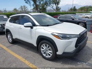 TOYOTA TOYOTA COROLLA CROSS LE